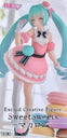 FuRyu Miku Hatsune Exceed Creative Figure SweetSweets Macaron