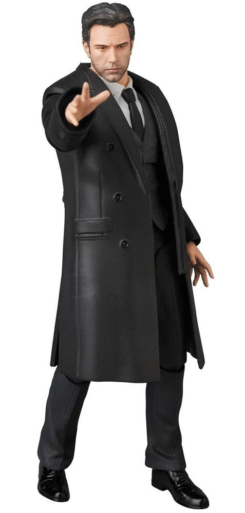 MAFEX No.076 Bruce Wayne – Click.com.bn