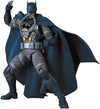 MAFEX Stealth Jumper Batman (Batman: Hush Ver.)