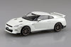 Aoshima 1/32 NISSAN R35 NISSAN GT-R 2024 (Brilliant White Pearl)
