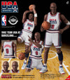MAFEX No.132 Michael Jordan (1992 Team USA)